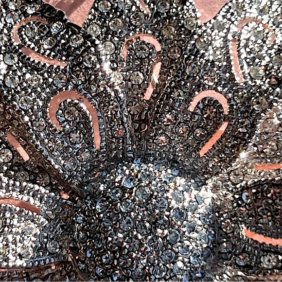 Rare Find Vintage Signed Lum Nu Flower Brooch - Picture 10 of 10